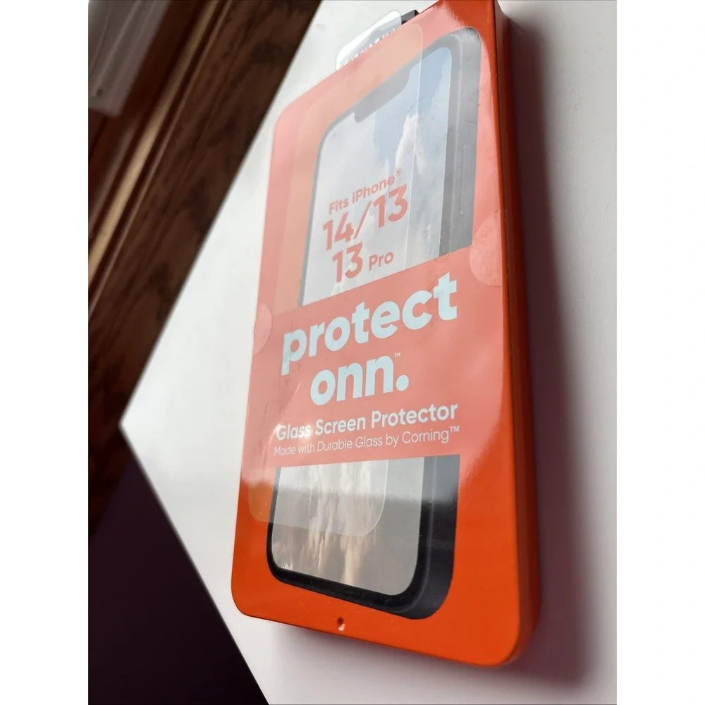 Protect Onn. Glass Screen‎ Protector For Iphone 14/13 13 Pro Open Box NEW